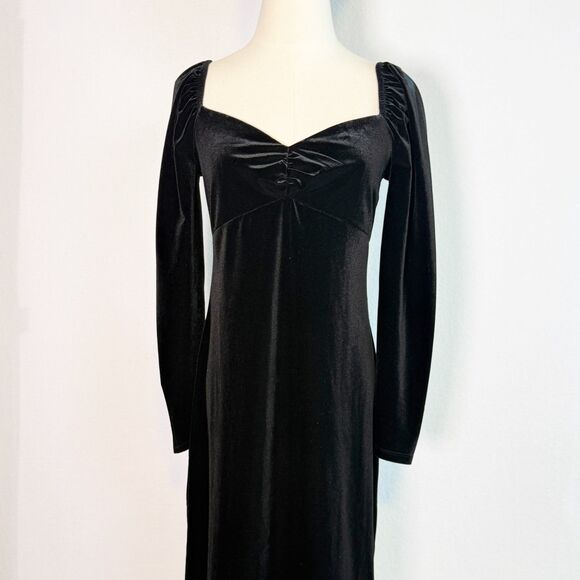 Boden | NWT | Black Sweetheart Neck Velvet Midi Off Shoulder Dress | Sz 4P US - Picture 6 of 13